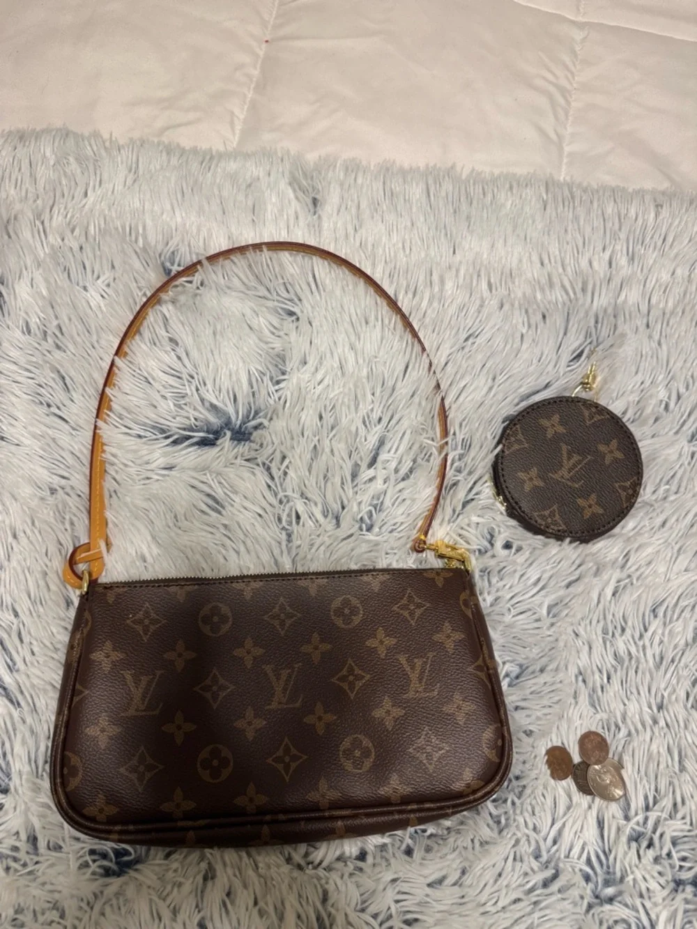 Louis Vuitton Monogram Canvas Pochette in Brown - Picture 2 of 6